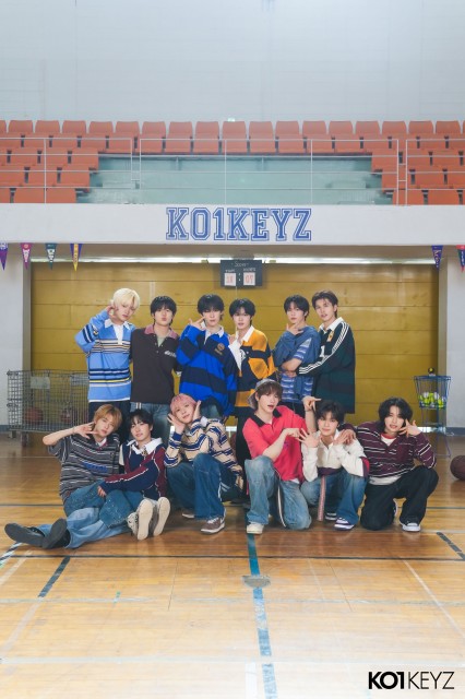 "KO1KEYZ"(Korean ver.) PV BEHIND PHOTOS
