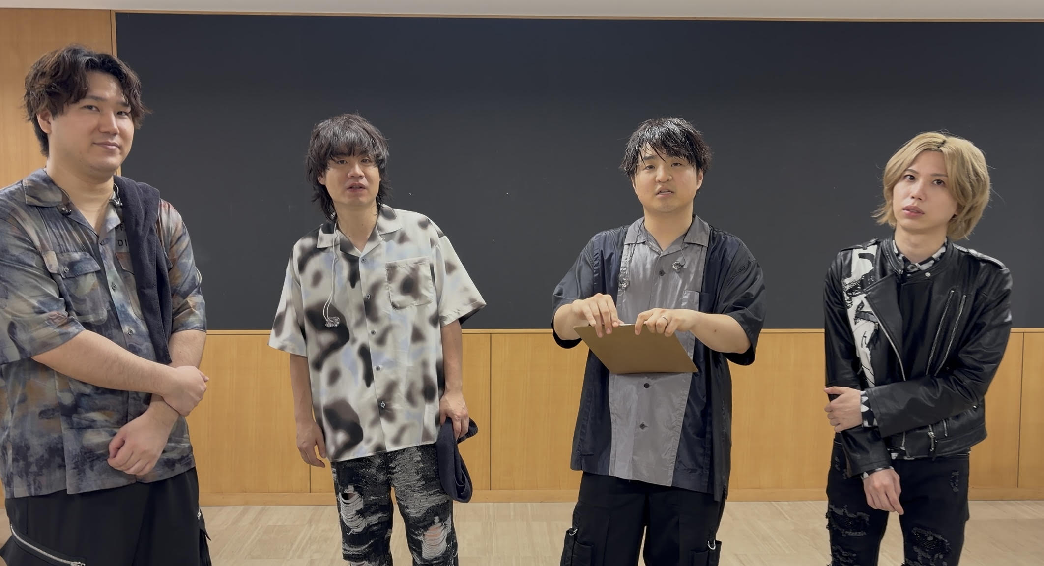Official髭男dism