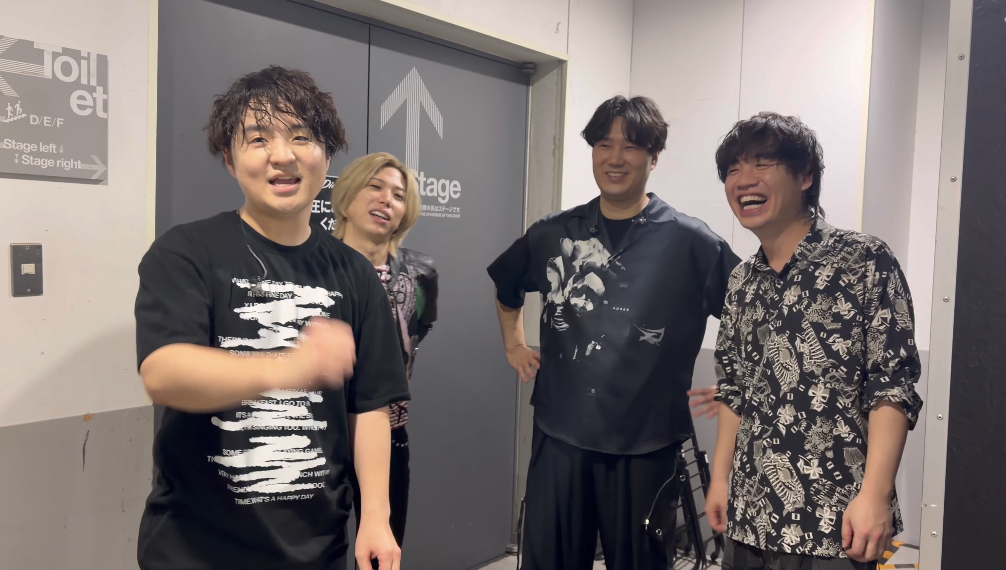 ヒゲダンHigedan Tシャツ BROTHERS 12 ネイビー　Mサイズ T-Shirts – Official髭男dism ONLINE STORE