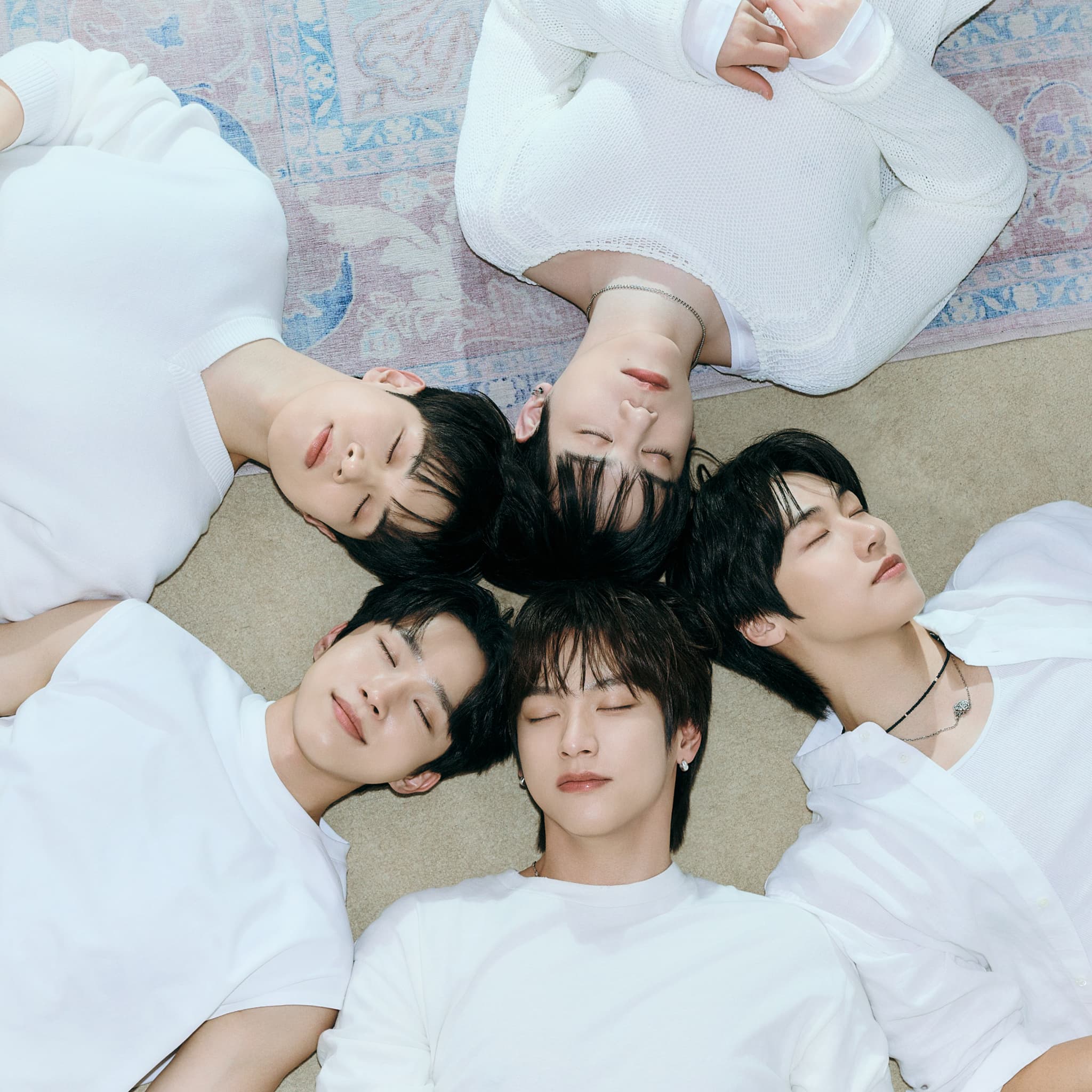 Digital Single 「환절기 (換節期)」